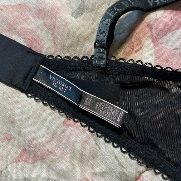 VS push up bra - Picture 2 of 5